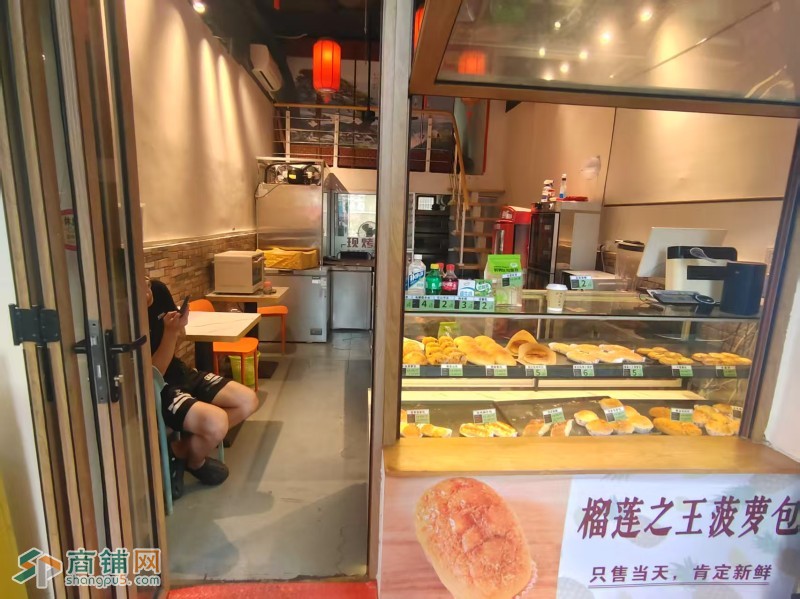 W宝安区松岗溪头地铁口面包店/烘焙/甜品/烘焙工坊/餐饮/旺铺/低价转让图4