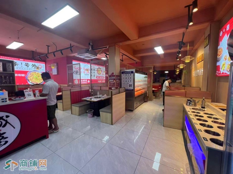 W龙岗区碧新路宵夜一条街夜宵店转让图3