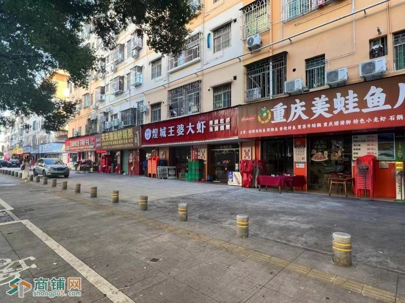 W龙岗区碧新路宵夜一条街夜宵店转让图2
