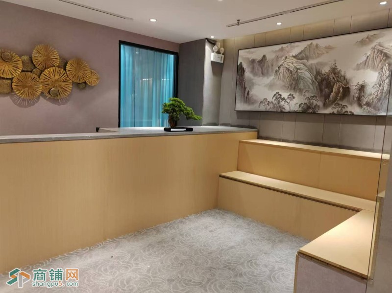 w  龙华万科金域华府一期出租图2