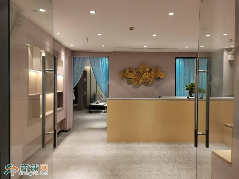 w  龙华万科金域华府一期出租图3