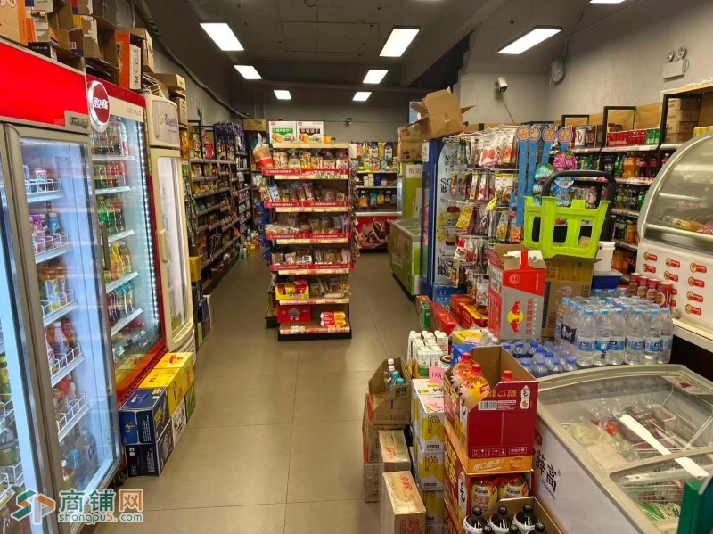 铁西区云峰阳光城小区口超市出兑就一家超市兑费18万带房费图3