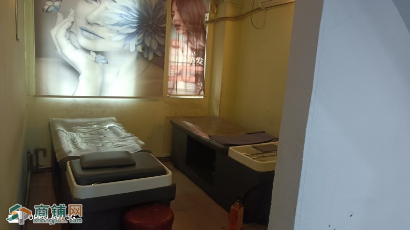 宝安亮丽造型美发店旺铺转让图5