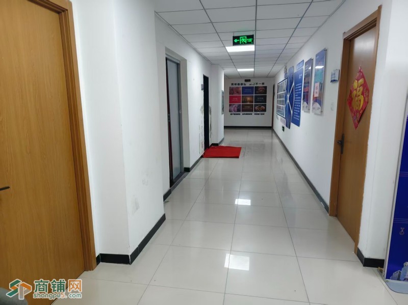 编号25237新华西路与朝阳路十字路口门市房东直租图4