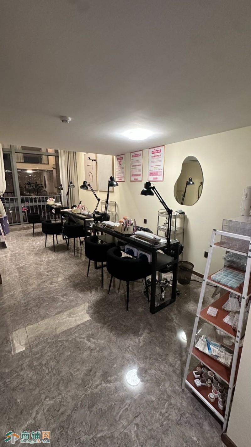 w龙岗区坂田街道佳兆业广场6期4栋1002-3图2