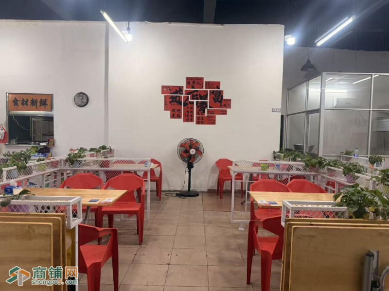 宝安石龙老村烤牛肉串旺铺低价转让W图3