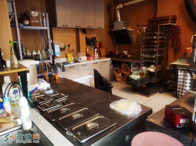 于洪区于洪广场蛋糕店外卖店出兑7年品牌老店图3