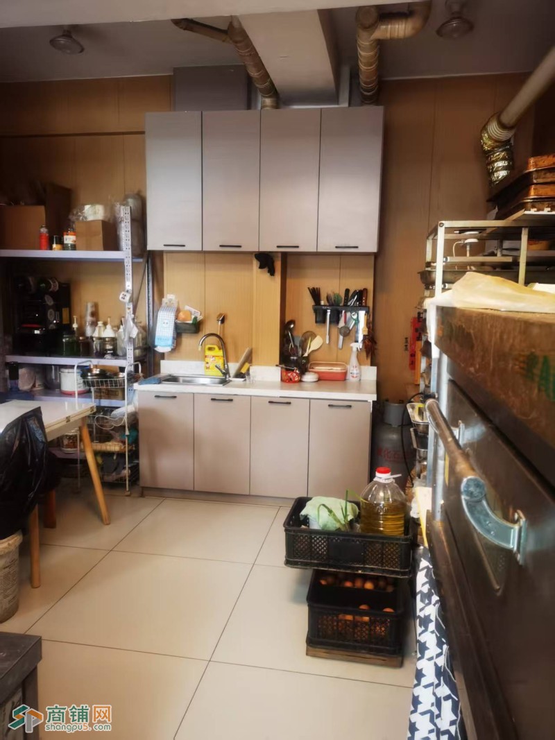 于洪区于洪广场蛋糕店外卖店出兑7年品牌老店图5