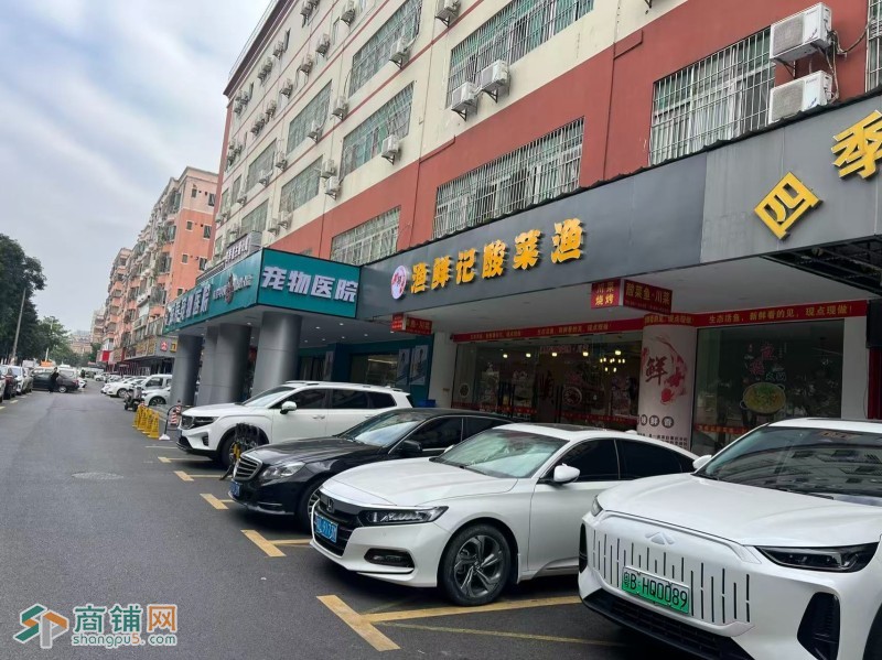 W宝安松岗村口位置写字楼旁餐饮店转让图2