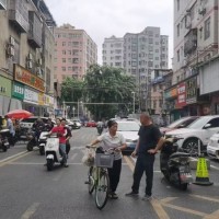 W宝安松岗店铺招租