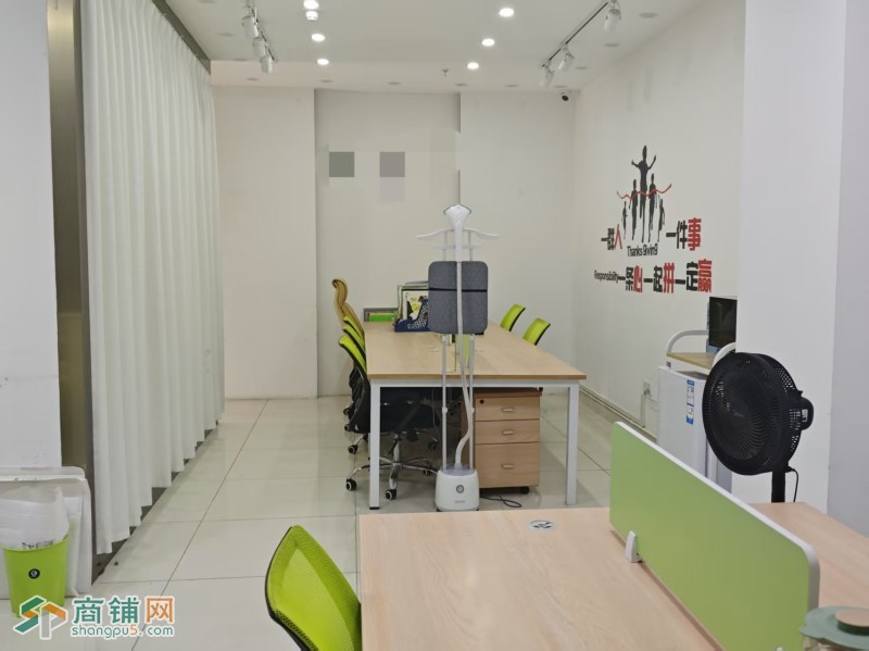 W宝安区固戍地铁口写字楼办公室低价转让图2