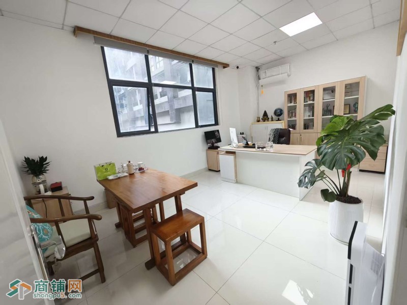 W宝安区固戍地铁口写字楼办公室低价转让图4