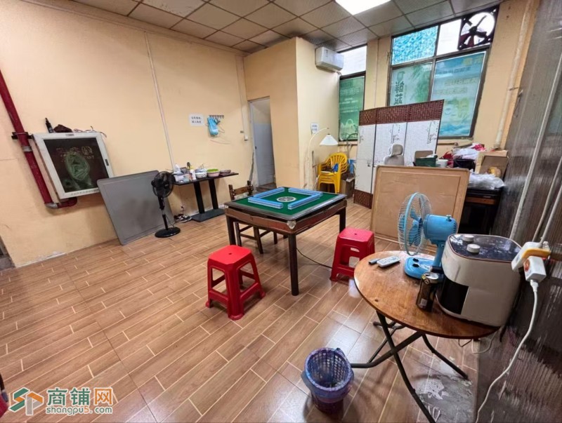 宝安沙蚝乐晨百货便利店转让图4