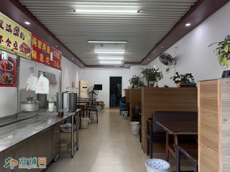 W宝安餐饮店整体优价转让图2