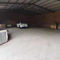 编号2598新华区沧炼路220平仓库出租