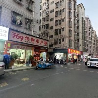 w 宝安石岩街道369地毯老火锅转让